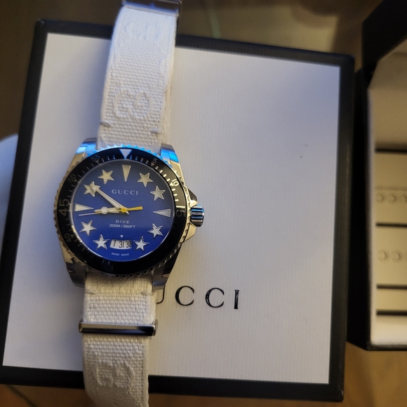 Authentic Gucci Dive Watch with Monogram Motif Band - Picture 7 of 8